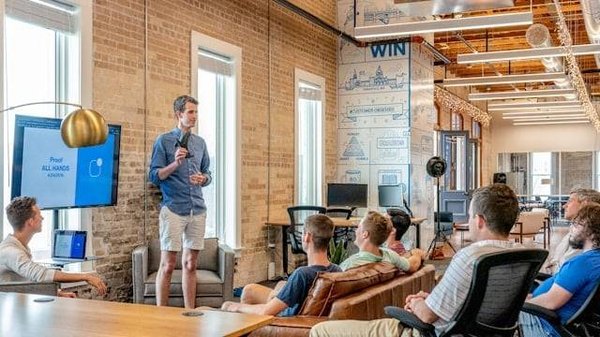 10 Accessoires Indispensables pour Booster la Productivité de votre Entreprise